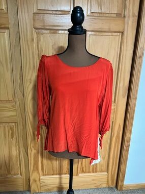 Women's Blouse with tie cuffs and crocheted button up back detail